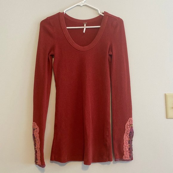 Free People Red Fiesta Cuff Thermal - EUC - Picture 5 of 8